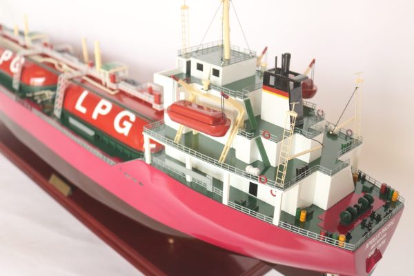 PVT APOLLO PACIFIC OIL TANKER - GN (TK2107P) - Image 3