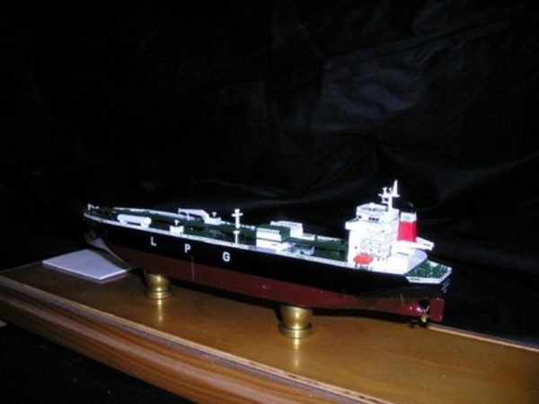 LPG Tanker - Image 3