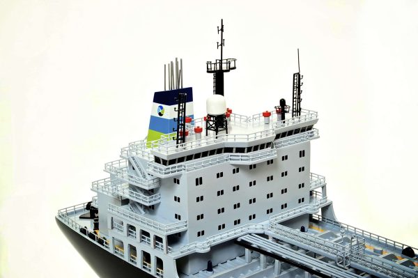 Oil Tanker Model Ship - Image 10