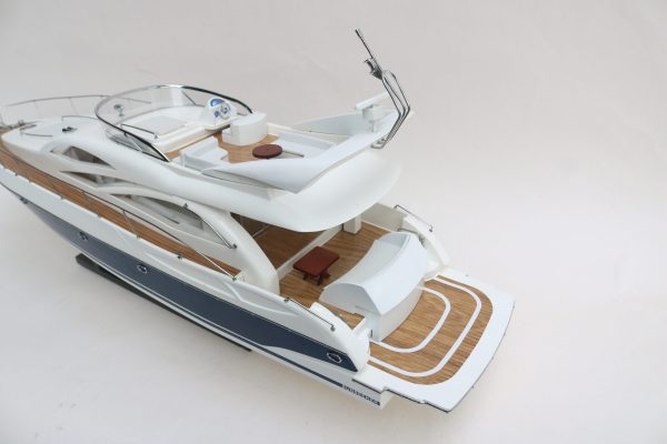 SUNSEEKER 64 Model Yacht - GN (SB0039P) - Image 9