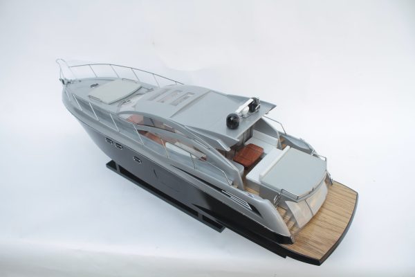 SUNSEEKER PREADTOR 64 Model Ship - GN (CM0083P-90) - Image 7