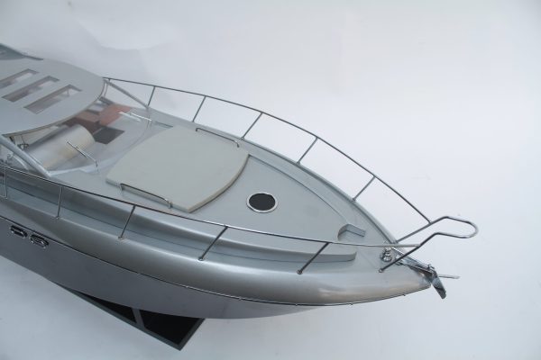 SUNSEEKER PREADTOR 64 Model Ship - GN (CM0083P-90) - Image 18