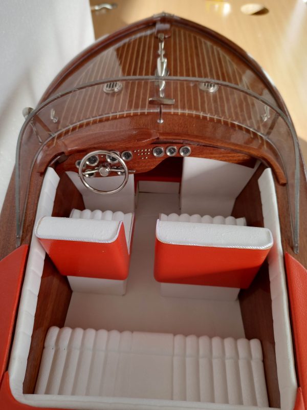 Riva Aquarama Special Model Boat 80cm (Premier Range) - PSM - Image 12