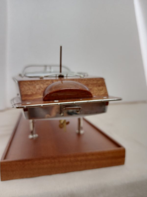 Boesch 710 Model Boat - PSM5432 - Image 2