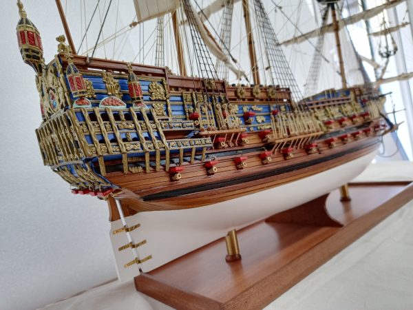 Sovereign of the Seas Ship Model (Premier Range) - PSM - Image 9