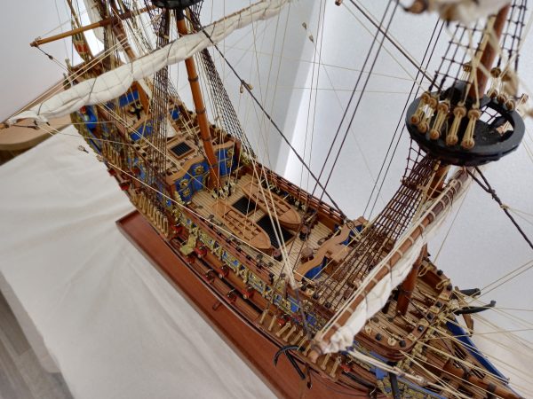 Sovereign of the Seas Ship Model (Premier Range) - PSM - Image 11