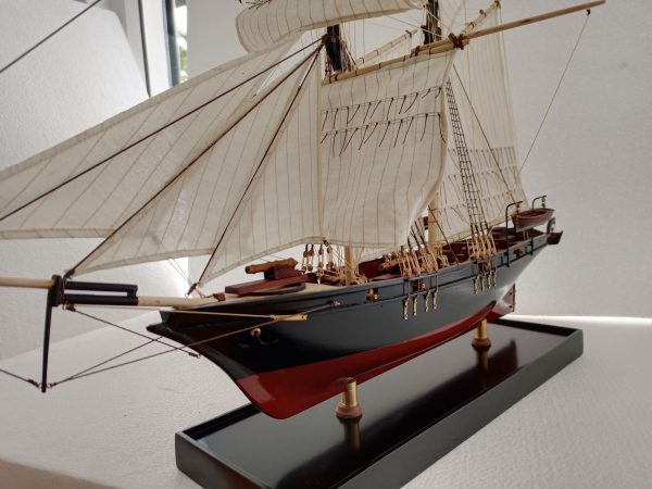 The Eamont Model Boat - (Superior Range) - Image 34