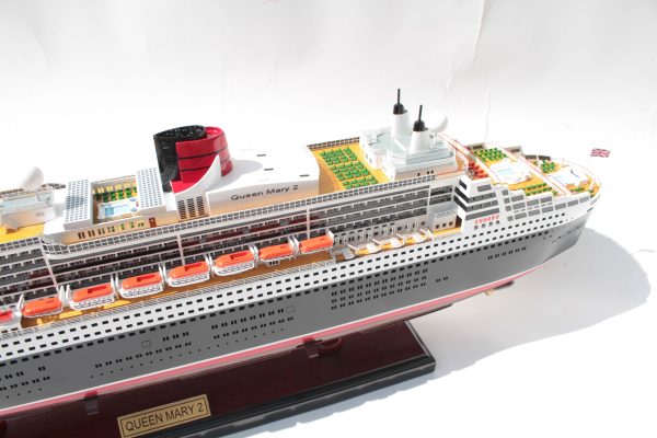 Queen Mary 2 Special Edition - GN - Image 14