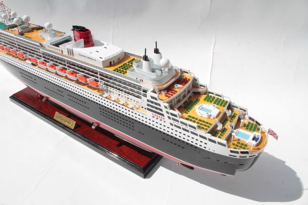 Queen Mary 2 Special Edition - GN - Image 11