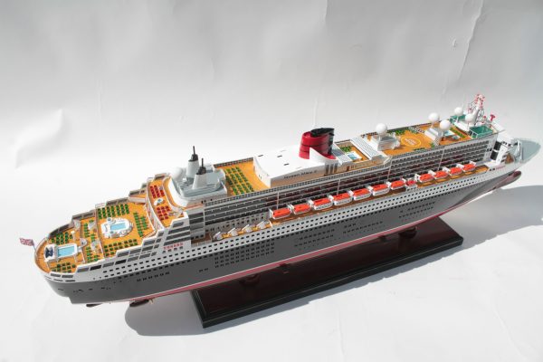Queen Mary 2 Special Edition - GN - Image 7