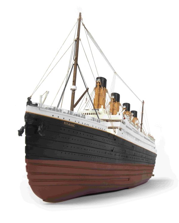 Titanic Model Ship Kit - Occre (14009) - Image 3