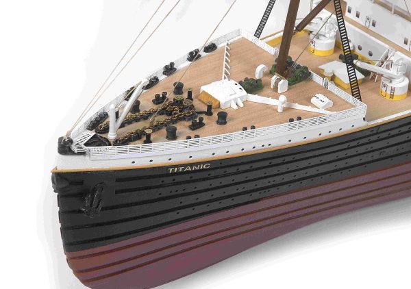 Titanic Model Ship Kit - Occre (14009) - Image 17