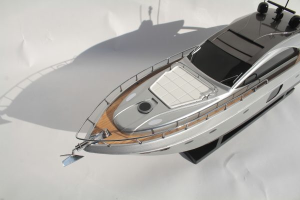 Pershing 70 Power Boat - GN - Image 10