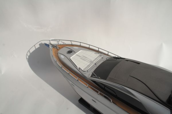 Pershing 70 Power Boat - GN - Image 6