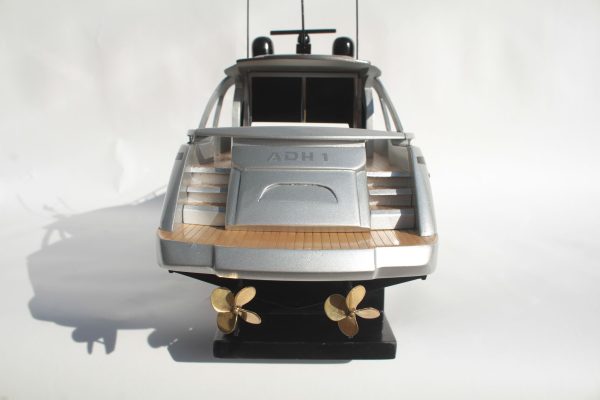 Pershing 70 Power Boat - GN - Image 5